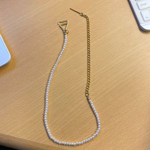 URGENT - Pearl Necklace, Gold and White